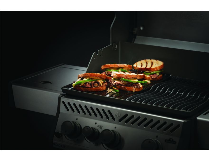 Plancha żeliwna pokryta emalią porcelanową do grilli Rogue  425/525/625 i Freestyle/Legend 365/425 - 3